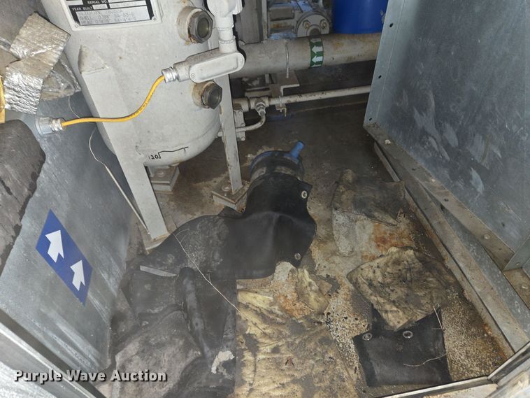 image for item EC3989 2006 Profile Compression Whisper 95LP air compressor