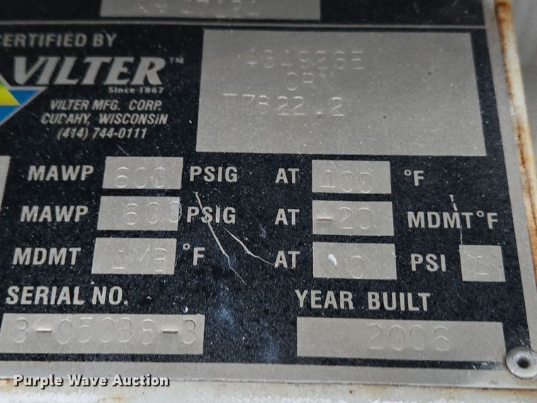 image for item EC3989 2006 Profile Compression Whisper 95LP air compressor