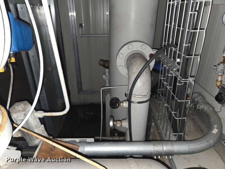 image for item EC3991 2006 Profile Compression Whisper 95LP air compressor