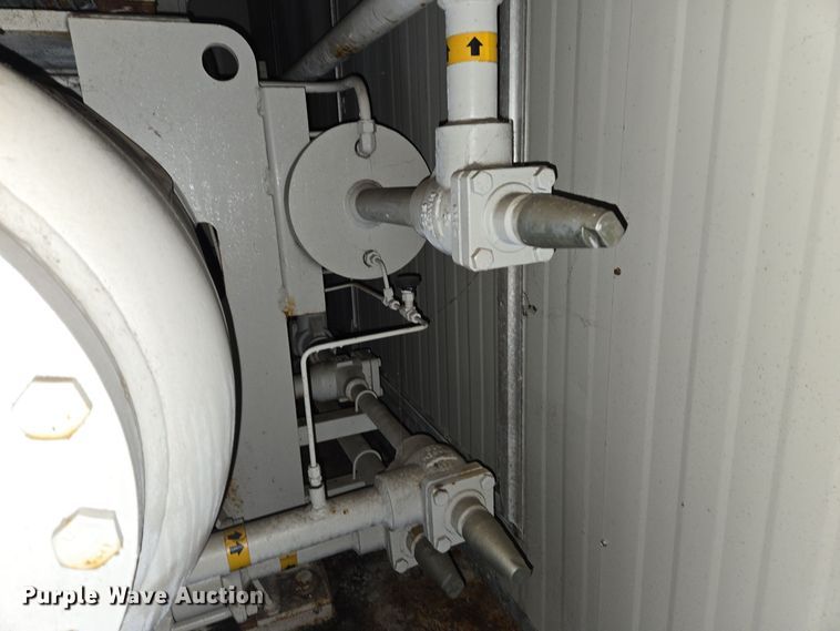 image for item EC3991 2006 Profile Compression Whisper 95LP air compressor