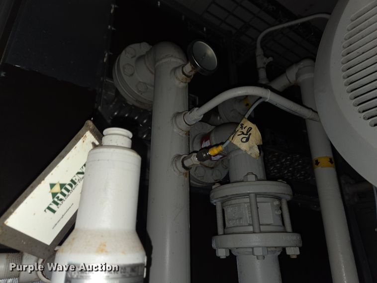 image for item EC3991 2006 Profile Compression Whisper 95LP air compressor