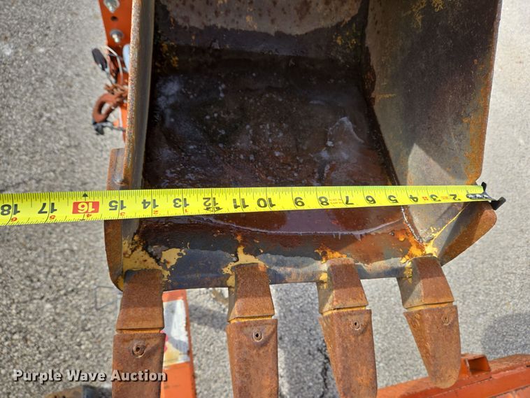 image for item EC3997 1990 Terramite T5B backhoe