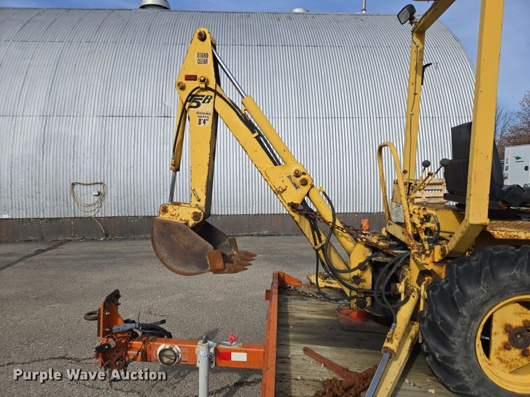 image for item EC3997 1990 Terramite T5B backhoe