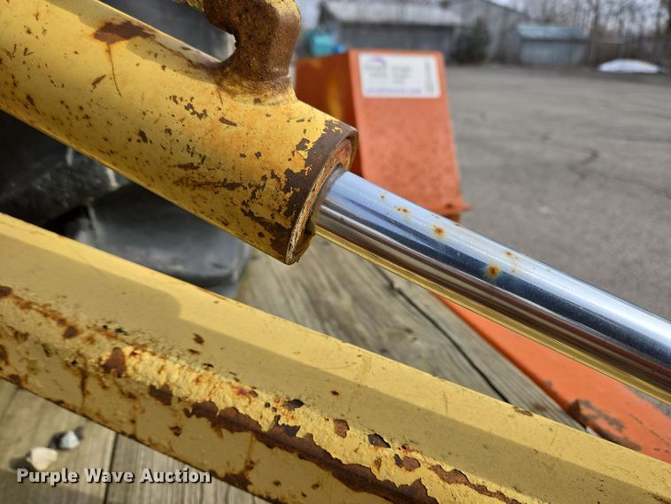 image for item EC3997 1990 Terramite T5B backhoe