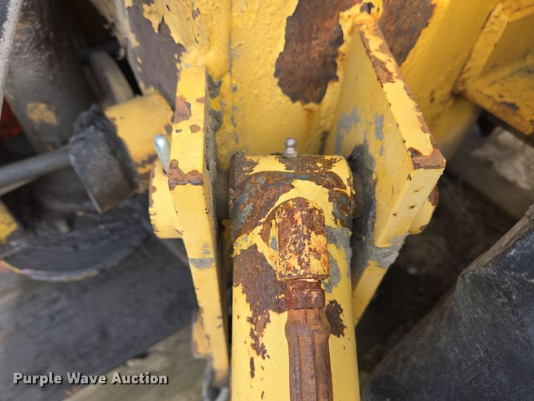 image for item EC3997 1990 Terramite T5B backhoe