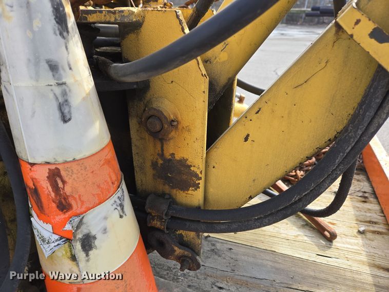 image for item EC3997 1990 Terramite T5B backhoe