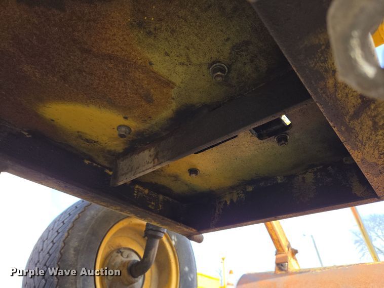 image for item EC3997 1990 Terramite T5B backhoe