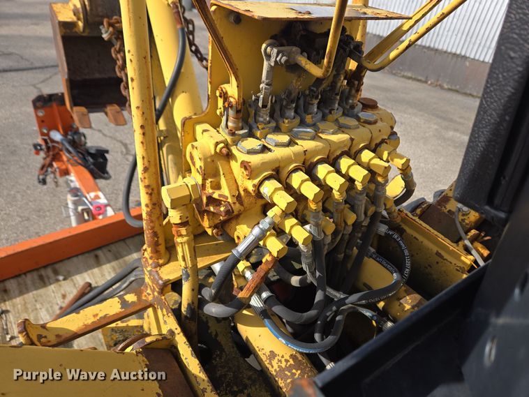 image for item EC3997 1990 Terramite T5B backhoe