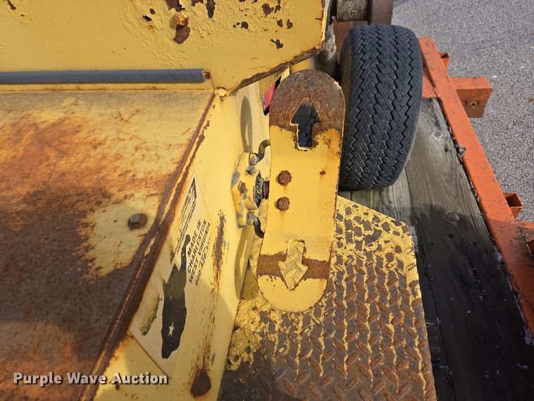 image for item EC3997 1990 Terramite T5B backhoe