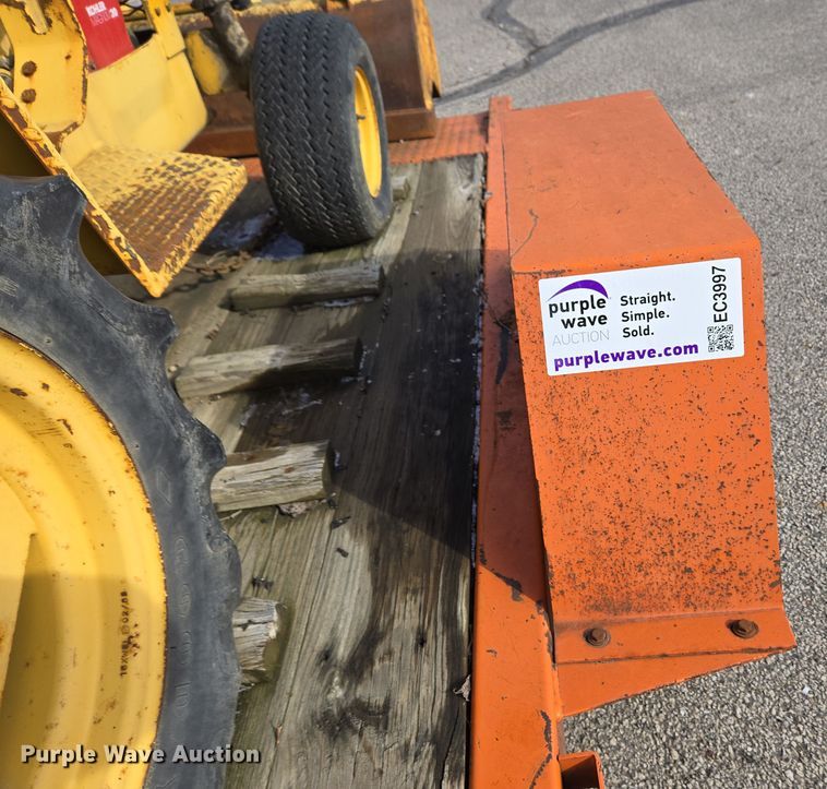 image for item EC3997 1990 Terramite T5B backhoe