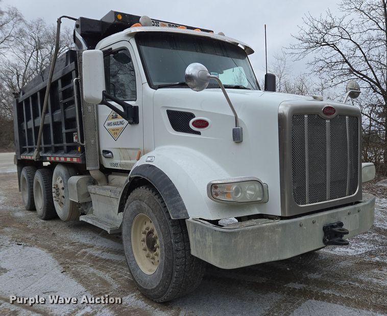image for item EC4006 2015 Peterbilt 567 dump truck