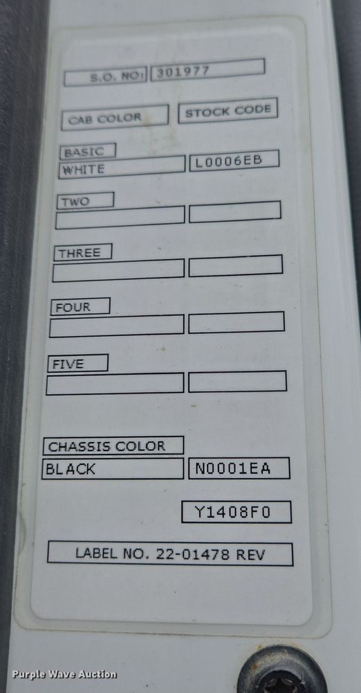 image for item EC4006 2015 Peterbilt 567 dump truck