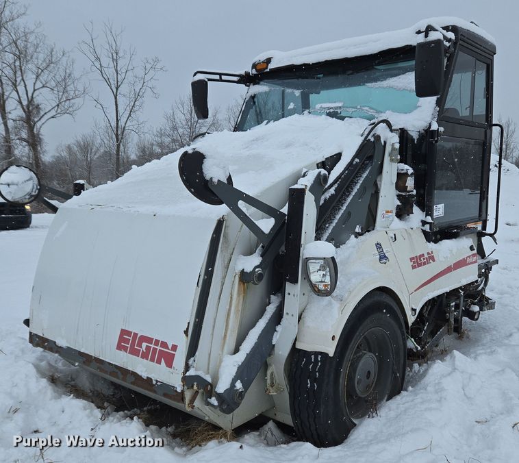 image for item EC4011 Elgin Pelican NP street sweeper