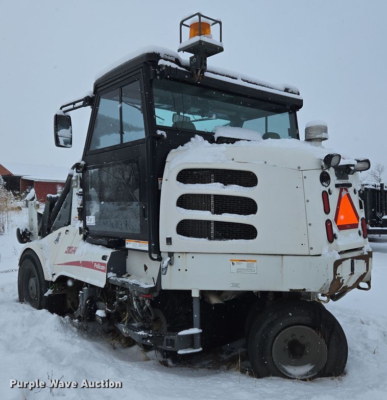 image for item EC4011 Elgin Pelican NP street sweeper