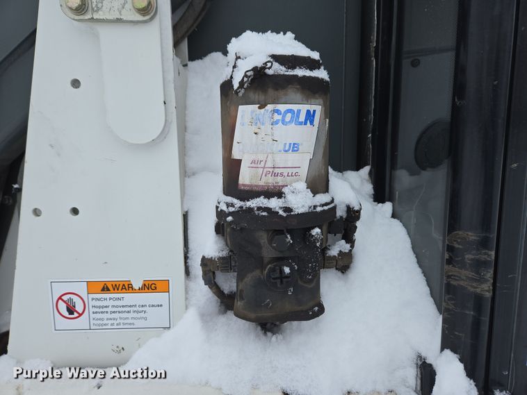 image for item EC4011 Elgin Pelican NP street sweeper