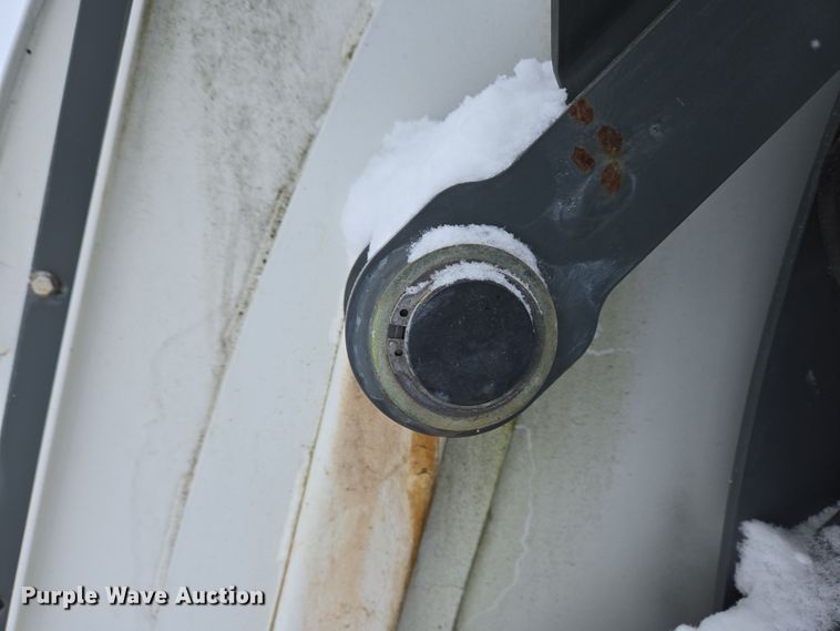 image for item EC4011 Elgin Pelican NP street sweeper