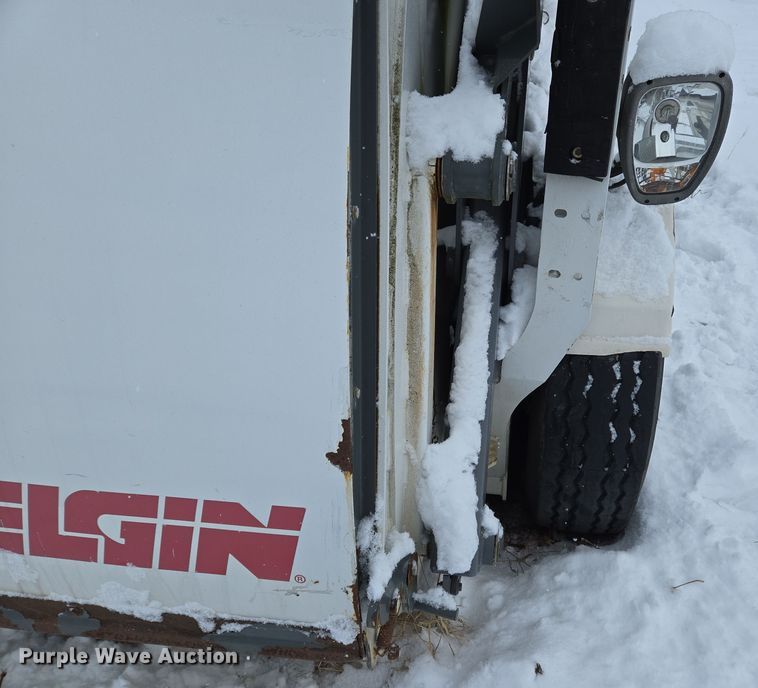 image for item EC4011 Elgin Pelican NP street sweeper