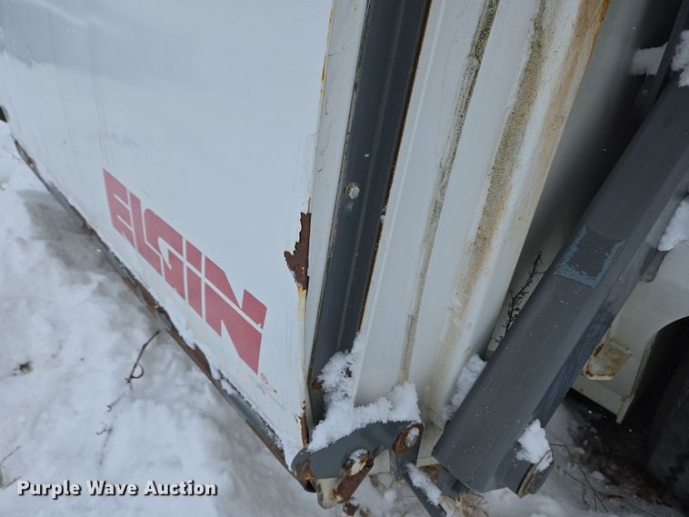 image for item EC4011 Elgin Pelican NP street sweeper