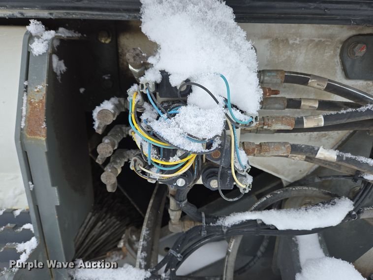 image for item EC4011 Elgin Pelican NP street sweeper