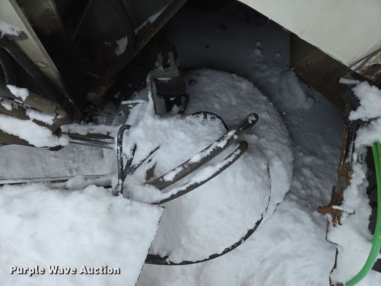 image for item EC4011 Elgin Pelican NP street sweeper