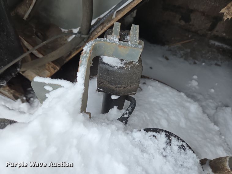 image for item EC4011 Elgin Pelican NP street sweeper