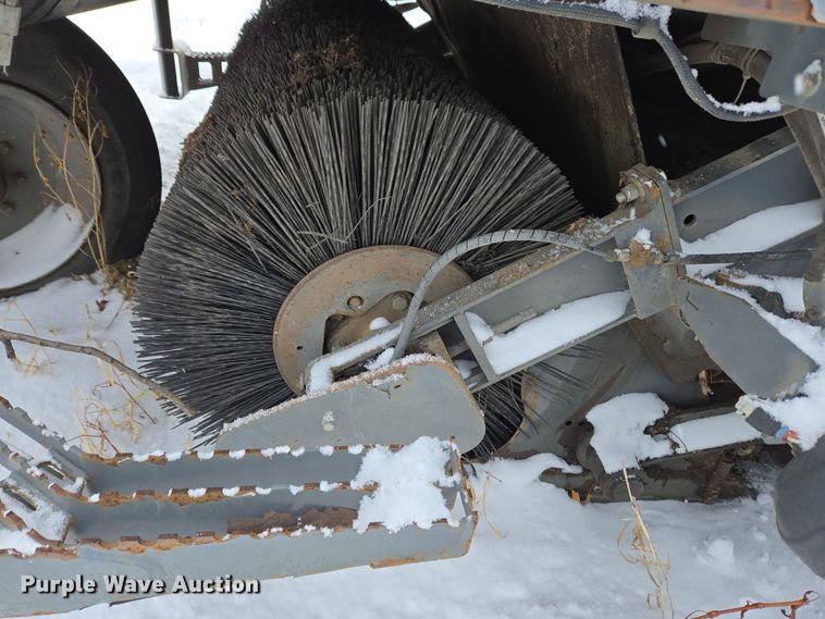 image for item EC4011 Elgin Pelican NP street sweeper