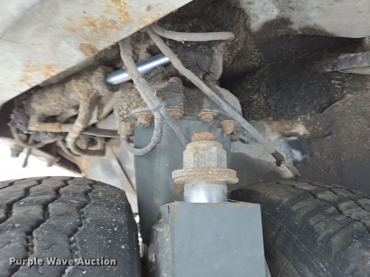 image for item EC4011 Elgin Pelican NP street sweeper