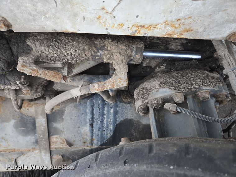 image for item EC4011 Elgin Pelican NP street sweeper