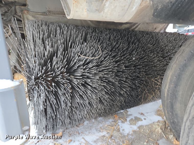 image for item EC4011 Elgin Pelican NP street sweeper