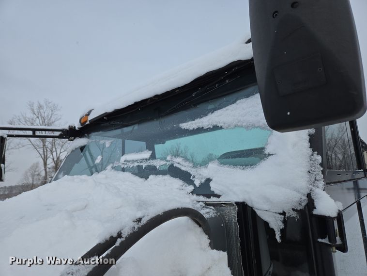 image for item EC4011 Elgin Pelican NP street sweeper