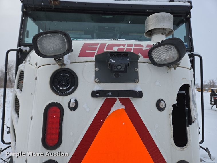 image for item EC4011 Elgin Pelican NP street sweeper