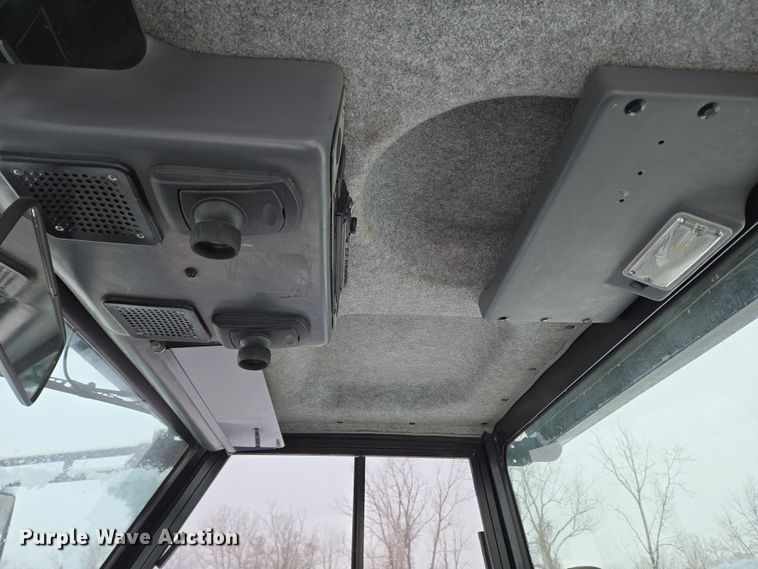 image for item EC4011 Elgin Pelican NP street sweeper