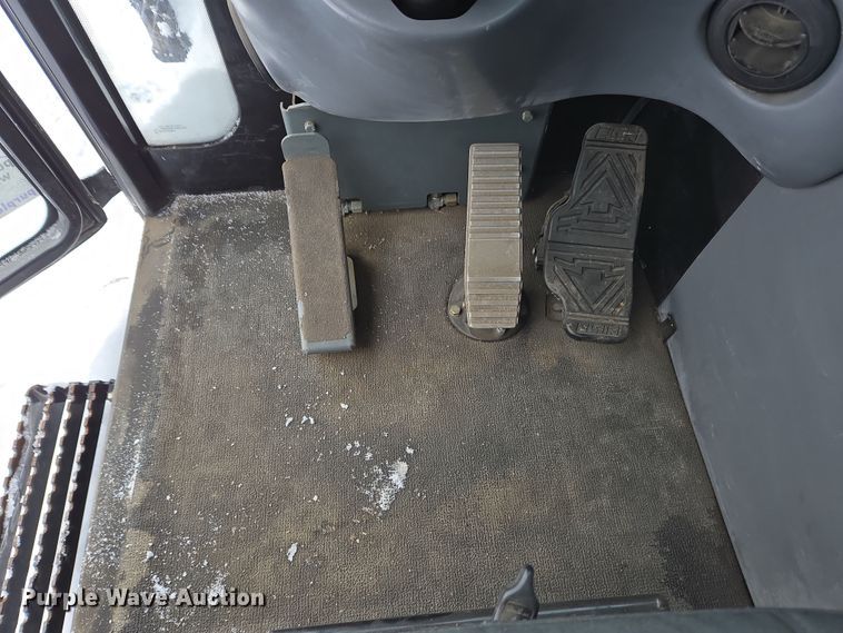 image for item EC4011 Elgin Pelican NP street sweeper