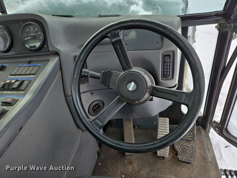 image for item EC4011 Elgin Pelican NP street sweeper