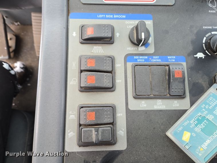 image for item EC4011 Elgin Pelican NP street sweeper