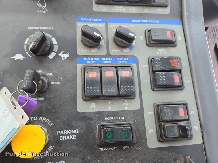 image for item EC4011 Elgin Pelican NP street sweeper