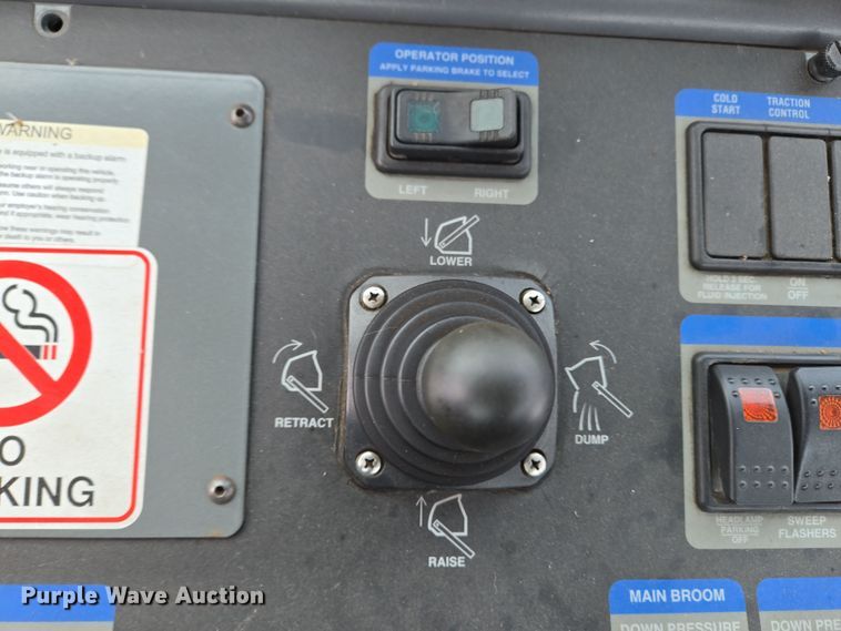 image for item EC4011 Elgin Pelican NP street sweeper