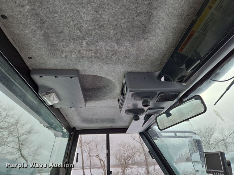 image for item EC4011 Elgin Pelican NP street sweeper