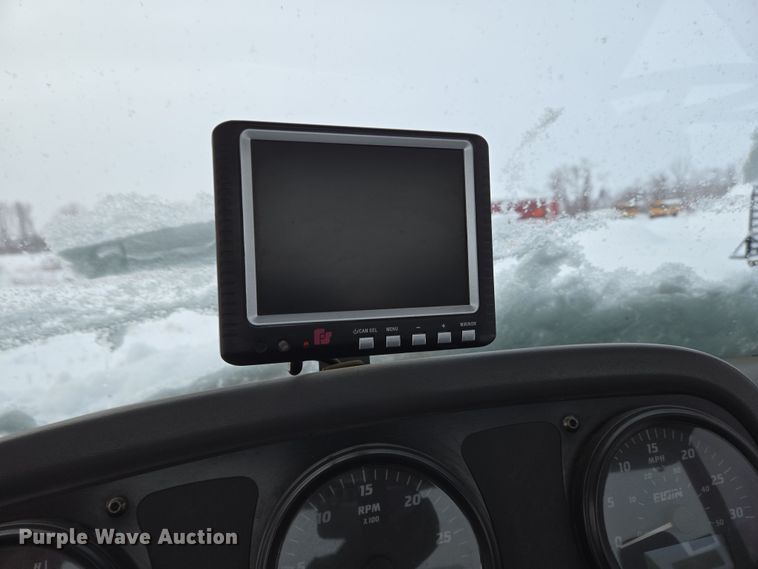 image for item EC4011 Elgin Pelican NP street sweeper