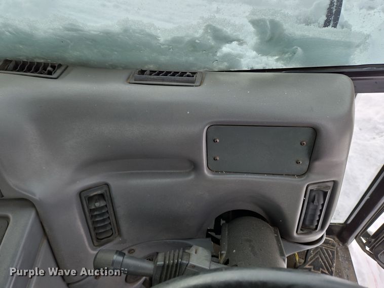 image for item EC4011 Elgin Pelican NP street sweeper