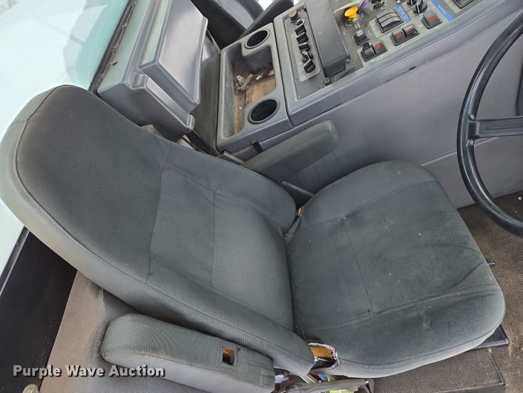 image for item EC4011 Elgin Pelican NP street sweeper