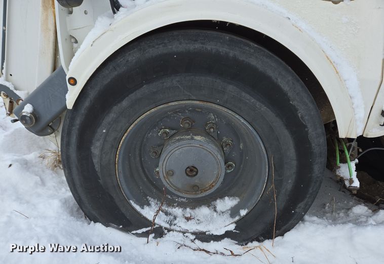 image for item EC4011 Elgin Pelican NP street sweeper