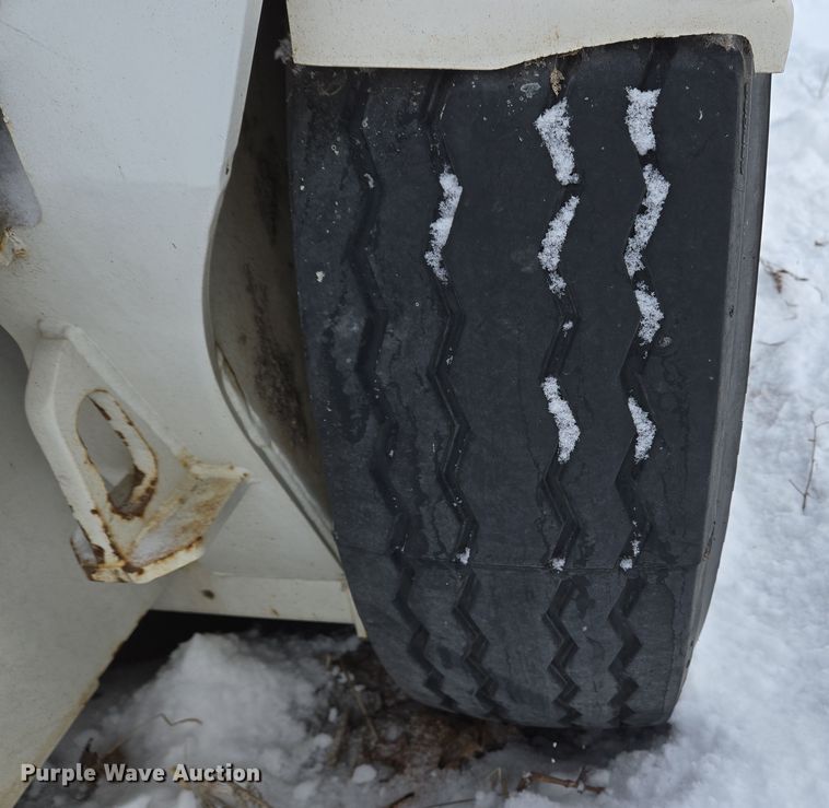 image for item EC4011 Elgin Pelican NP street sweeper