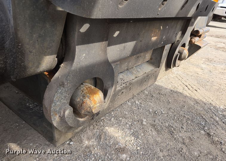 image for item EC4017 2008 X-L Specialized lowboy equipment trailer