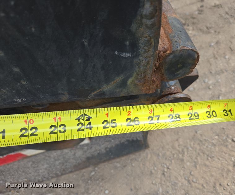 image for item EC4017 2008 X-L Specialized lowboy equipment trailer