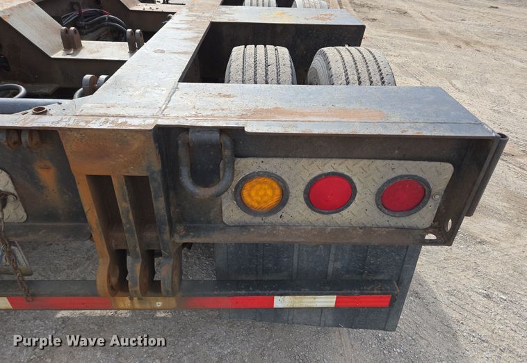 image for item EC4017 2008 X-L Specialized lowboy equipment trailer