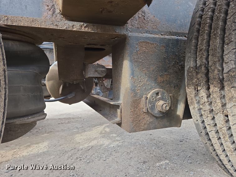 image for item EC4017 2008 X-L Specialized lowboy equipment trailer