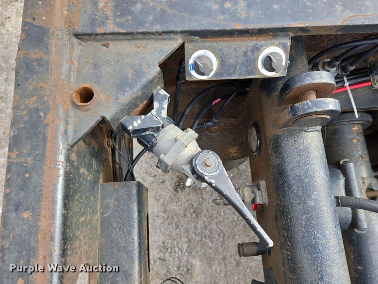 image for item EC4017 2008 X-L Specialized lowboy equipment trailer