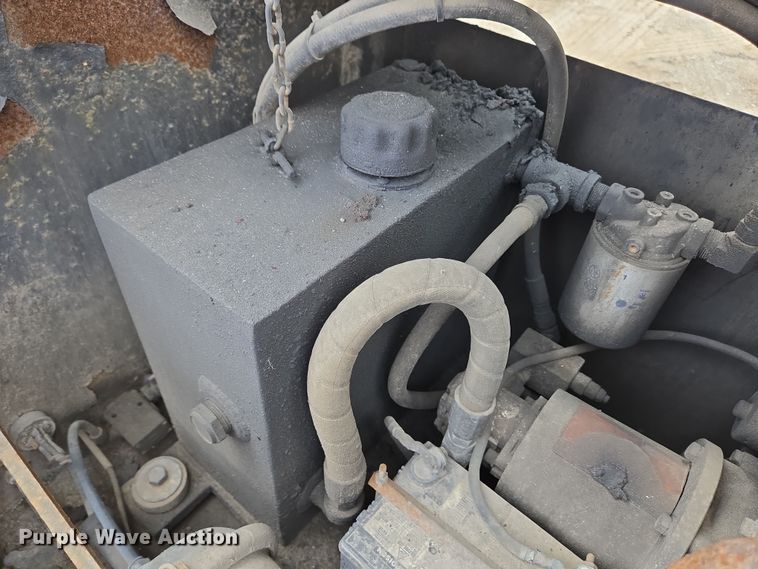 image for item EC4017 2008 X-L Specialized lowboy equipment trailer