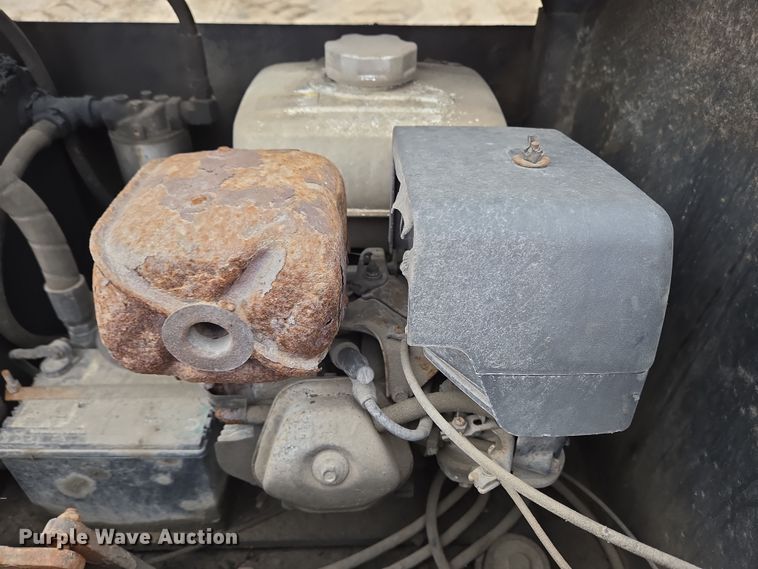 image for item EC4017 2008 X-L Specialized lowboy equipment trailer